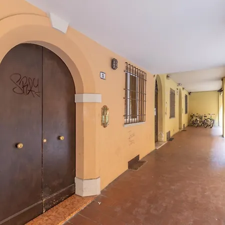 Ubaldini House, Bologna By Short Holidays Exterior photo